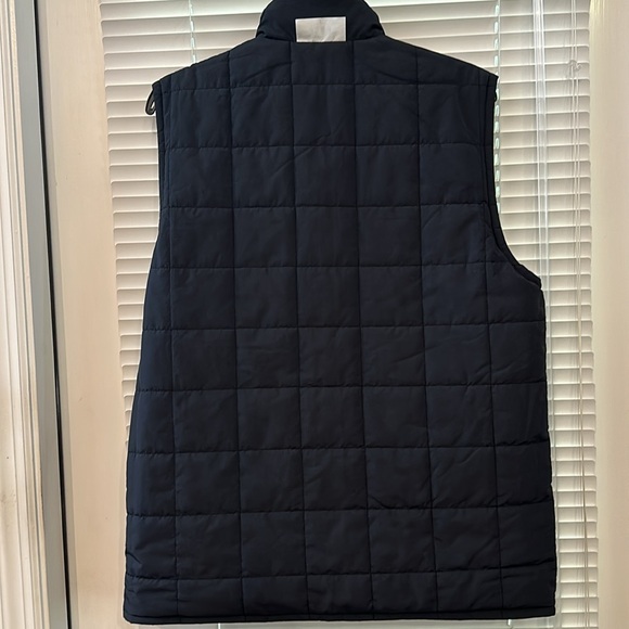 Rowm Reversible Logo Snap Close Lightweight Vest - Medium - Picture 7 of 11